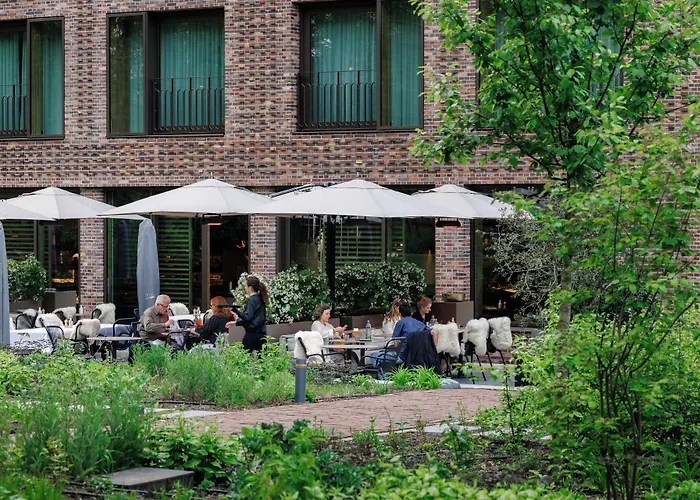 Pillows Grand Boutique Maurits At The Park - Small Luxury sBoutique Hotel